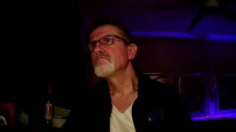 shrewtamer online show from October 2025 03:02:02 AM