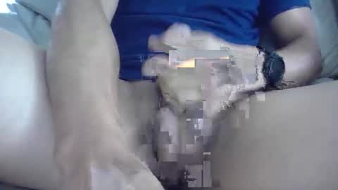 Snapshot of shuneelee chatting on December 2024 01:18:01 AM Shunee Lin online show from December 2024 01:18:01 AM