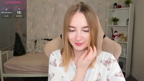 Polly online show from January 2026 12:14:02 AM