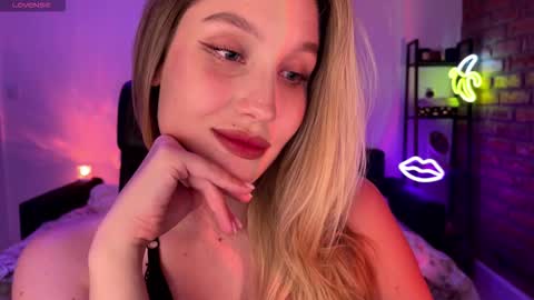 Alice online show from September 2025 11:38:02 PM