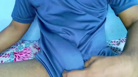 shyeyes online show from December 2024 02:11:01 PM