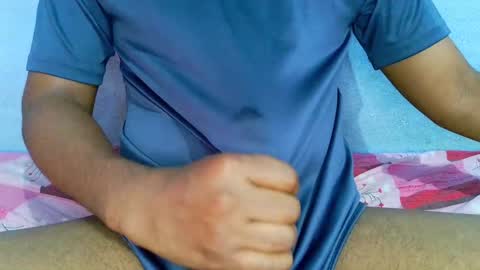 shyeyes online show from February 2025 02:29:02 AM