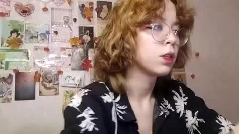 Milena online show from October 2025 01:01:02 PM