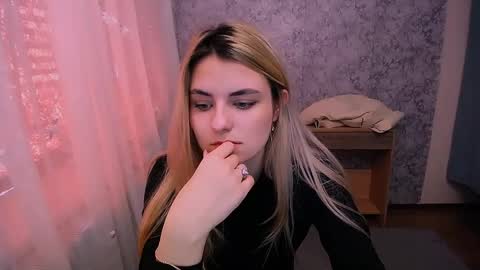 shy_sabrina_ online show from February 2025 09:50:02 AM