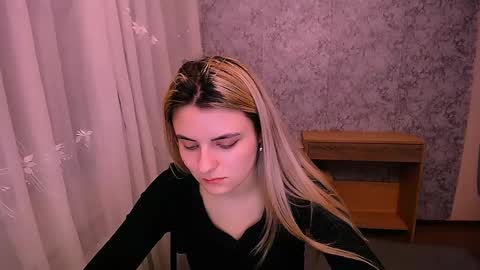 shy_sabrina_ online show from February 2025 02:46:01 PM