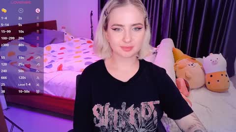 Effie online show from December 2024 05:55:02 PM