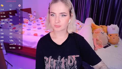 Effie online show from December 2024 08:36:01 AM