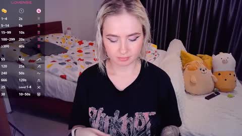 Effie online show from December 2024 03:05:02 PM