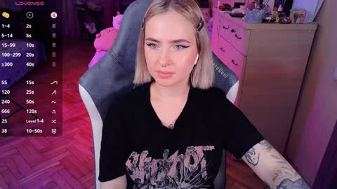 Effie online show from January 2025 04:17:02 PM