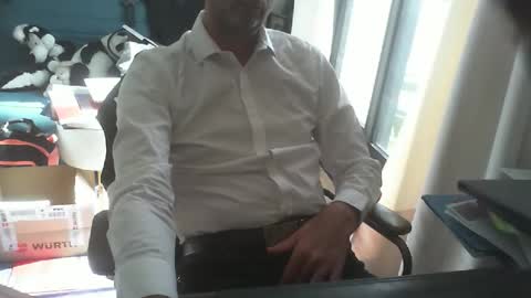 shyfrenchcock online show from October 2025 09:40:01 AM