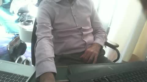 shyfrenchcock online show from November 2025 10:58:01 AM