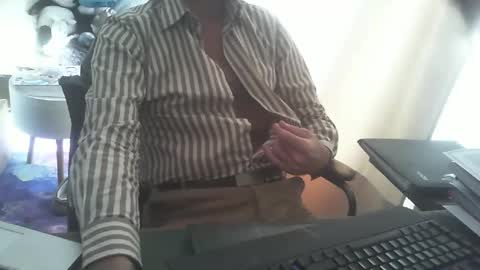 shyfrenchcock online show from November 2025 09:54:02 AM