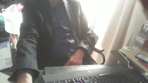 Snapshot of shyfrenchcock chatting on April 2026 07:06:02 AM shyfrenchcock online show from April 2026 07:06:02 AM