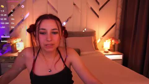 shyy_jany online show from June 2026 01:42:02 PM