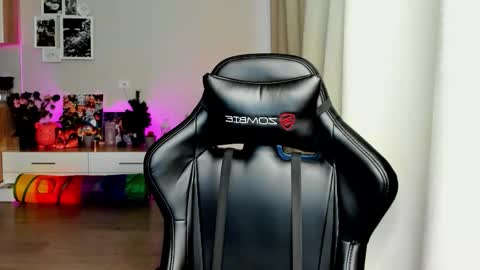 SIA online show from October 2025 02:12:01 AM