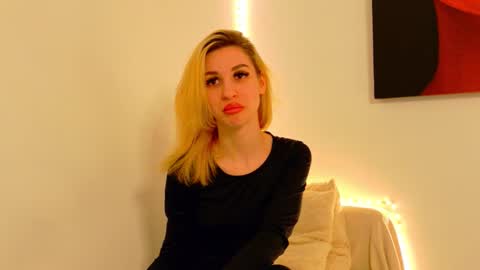 Anastasia online show from March 2026 05:11:01 AM