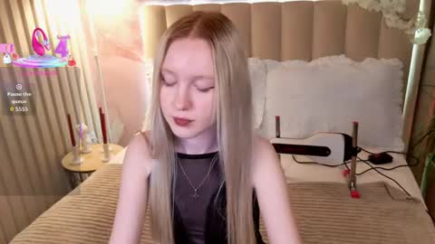 Sia online show from April 2026 05:52:02 PM