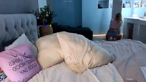 sialone online show from December 2024 06:32:02 AM