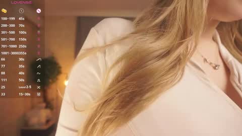 Elizabeth online show from April 2026 04:14:01 PM