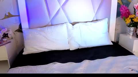 Sienna Desieree online show from April 2026 02:10:01 PM