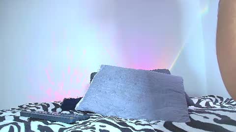 Sienna Morales online show from July 2026 06:33:01 PM