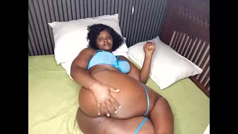 siennabliss online show from April 2026 10:01:02 PM