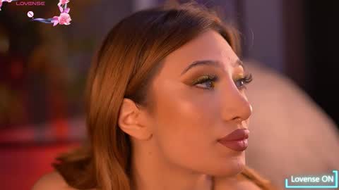 Snapshot of siennajayden chatting on November 2025 06:09:02 PM Sienna online show from November 2025 06:09:02 PM