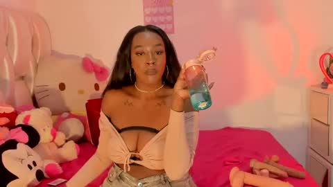 Snapshot of sierra_violet chatting on March 2025 07:51:02 AM sierra_violet online show from March 2025 07:51:02 AM