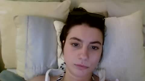 sierranovaa online show from February 2026 10:54:02 PM