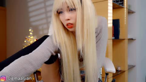 OF   instagram sigmaasian twitter sigmasian online show from December 2024 04:58:02 AM