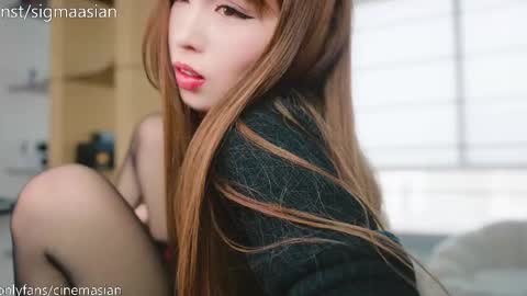 OF   instagram sigmaasian twitter sigmasian online show from February 2025 05:11:02 AM