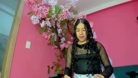 silknyx online show from March 2026 06:59:01 PM