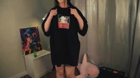 Nixie online show from December 2025 05:08:02 PM