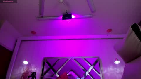 SIlvana  online show from April 2026 01:11:01 PM