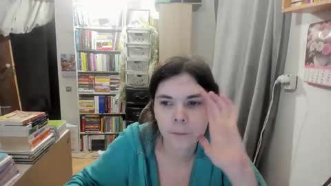 Snapshot of silvercaramel chatting on November 2025 02:13:01 AM silvercaramel online show from November 2025 02:13:01 AM