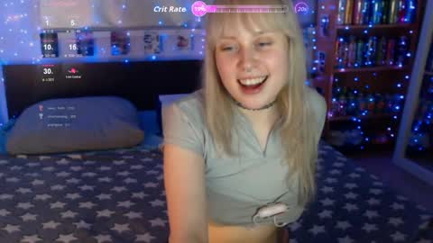 Snapshot of silvercherub chatting on May 2026 10:06:02 PM silvercherub online show from May 2026 10:06:02 PM