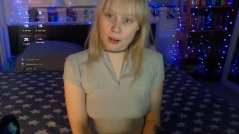 Snapshot of silvercherub chatting on June 2026 06:57:01 PM silvercherub online show from June 2026 06:57:01 PM