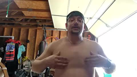 Snapshot of silverfox706 chatting on March 2025 08:42:02 PM Jay Silverfox706 online show from March 2025 08:42:02 PM