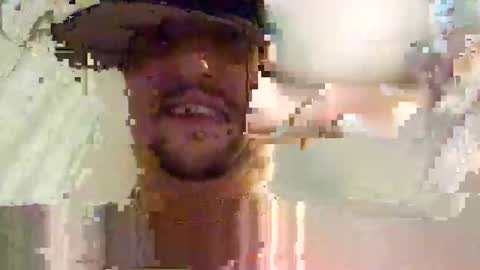 Snapshot of silverfox706 chatting on September 2025 01:07:01 AM Jay Silverfox706 online show from September 2025 01:07:01 AM