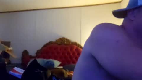 Snapshot of silverfox706 chatting on October 2025 03:09:01 PM Jay Silverfox706 online show from October 2025 03:09:01 PM