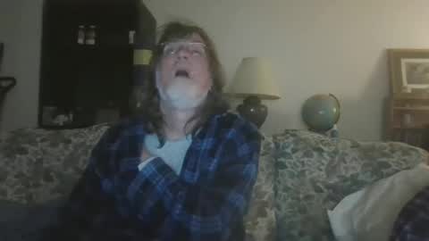 silverfunfox online show from December 2025 04:19:02 AM