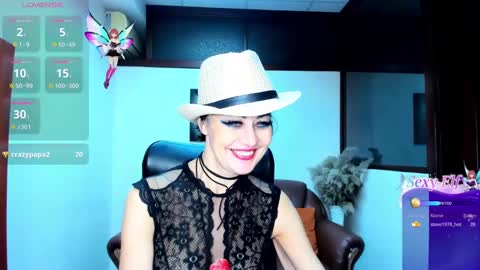 Silvia Wallec online show from January 2025 02:02:02 PM