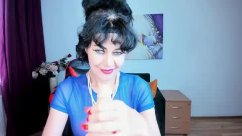 Silvia Wallec online show from June 2026 11:33:01 AM