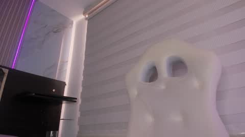 silvia online show from January 2025 05:58:02 PM