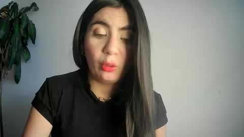 Snapshot of silviecollins chatting on February 2025 10:00:02 PM Silvie online show from February 2025 10:00:02 PM