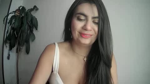 Snapshot of silviecollins chatting on February 2025 10:55:02 PM Silvie online show from February 2025 10:55:02 PM