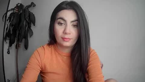 Snapshot of silviecollins chatting on February 2025 11:48:01 PM Silvie online show from February 2025 11:48:01 PM