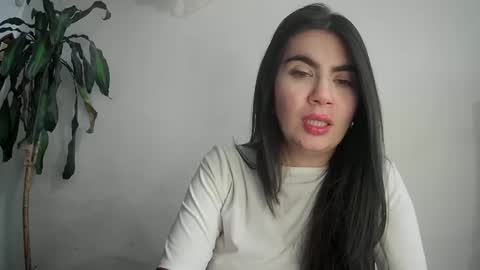 Snapshot of silviecollins chatting on February 2025 09:31:01 PM Silvie online show from February 2025 09:31:01 PM