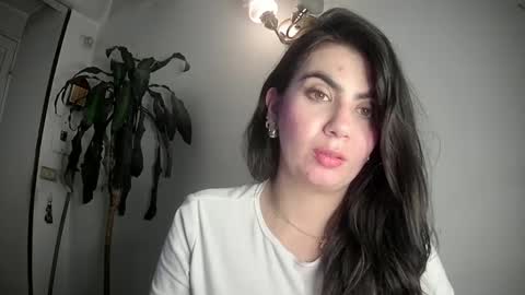 Snapshot of silviecollins chatting on March 2025 12:16:01 AM Silvie online show from March 2025 12:16:01 AM