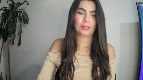 Snapshot of silviecollins chatting on March 2025 11:44:02 PM Silvie online show from March 2025 11:44:02 PM